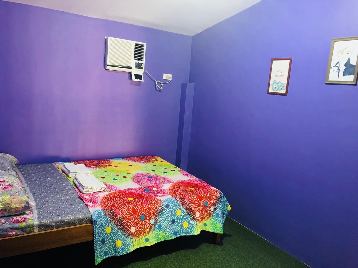 Colors Boutique Hostel Puerto Princesa ภายนอก รูปภาพ